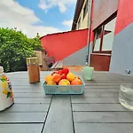 Jonas Апартаменти