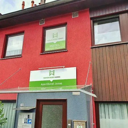 Jonas Apartamento 3*
